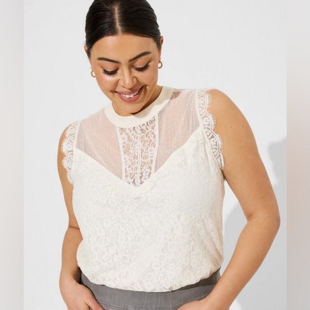 Torrid Womens Lace Sheer Lined lace Blouse vamp fairycore whimsigoth ‎ plus size